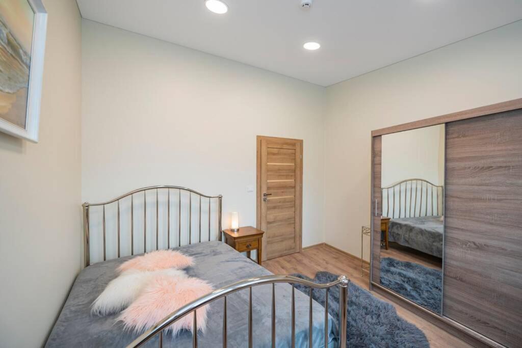 Homely Kreves Apartment By Polo Apartments Kaunas Exterior foto